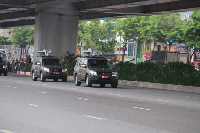 Cận cảnh dàn khí tài ‘siêu khủng’ trên phố phường Hà Nội - 12
