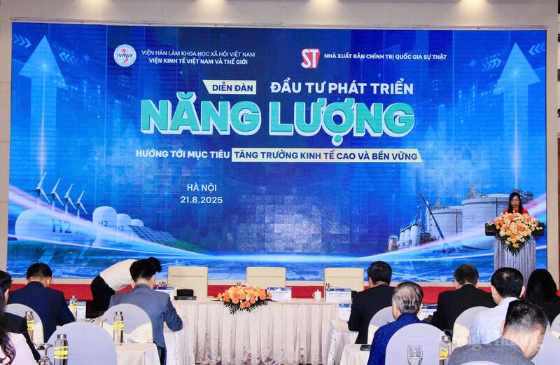 Toàn cảnh diễn đàn đầu tư phát triển Oklavip game bài, casino, thể thao hướng tới mục tiêu tăng trưởng Okvip - liên minh giải trí #1 thế giới hà nội cao và bền vững. Ảnh: P.C