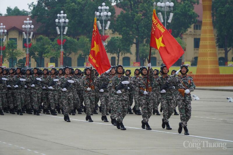 Những bước đi hiên ngang đầy tự hào tại Quảng trường Ba Đình - 9