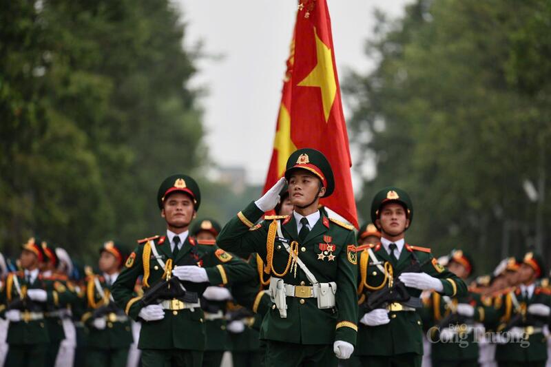 Những bước đi hiên ngang đầy tự hào tại Quảng trường Ba Đình - 18