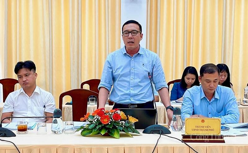 Đại diện các sở, ngành TP. Cần Thơ báo cáo tiến độ các dự án tại buổi Ok88vip tỷ lệ kèo World Cup 2026.