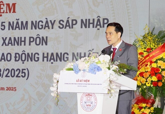 TS.BS Nguyễn Đức Long, Giám đốc Bệnh viện đa khoa Xanh Pôn phát biểu tại buổi lễ - Ảnh: Thanh Hải
