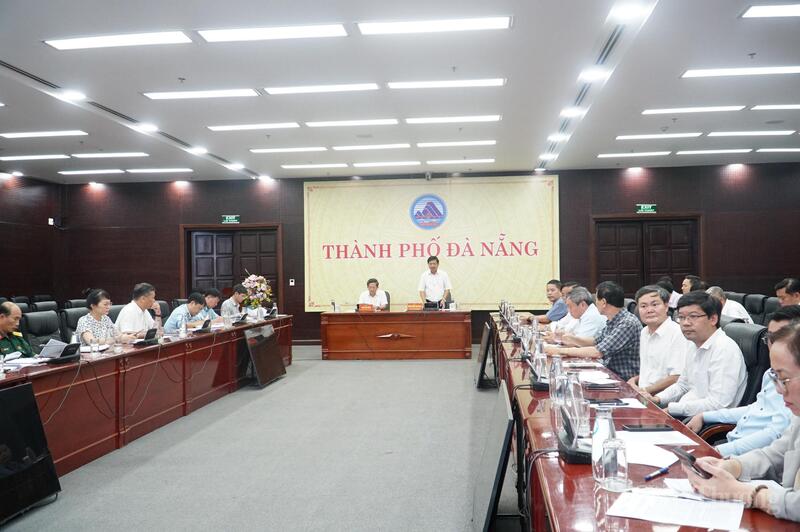 Thành phố Đà Nẵng họp ứng phó với bão số 5