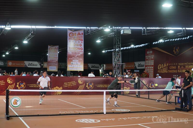 Giải Pickleball ngành Okvip tại về Đà Nẵng năm 2025 thu hút hơn 300 vận động viên tham gia tranh tài với hơn 300 trận đấu