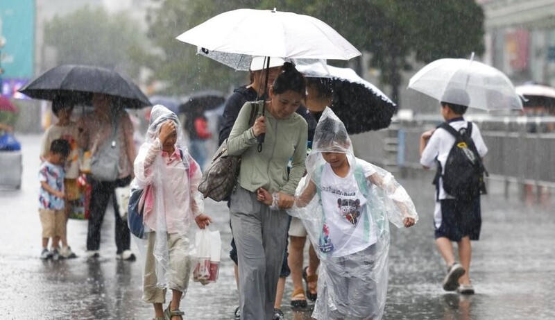 Trung Quốc huy động nguồn lực lớn để chống bão Kajiki. Ảnh: Xinhua