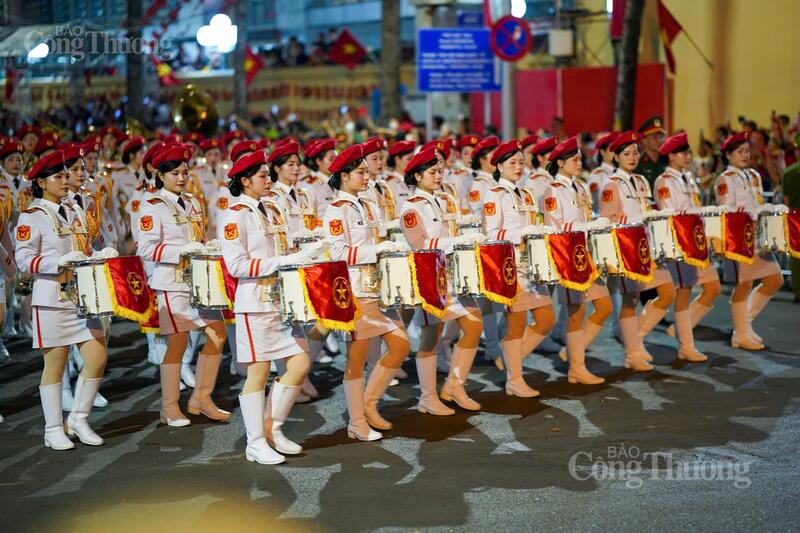 Toàn cảnh các lực lượng tham gia tổng hợp luyện diễu binh diễu hành lần 2 - 43