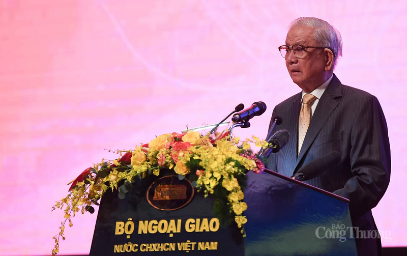 Nguyên Bộ trưởng Bộ Ngoại giao Nguyễn Dy Niên chia sẻ 4 bài học trong hành trình 52 năm Ok88vip tỷ lệ kèo World Cup 2026, cống hiến cho ngành Ngoại giao