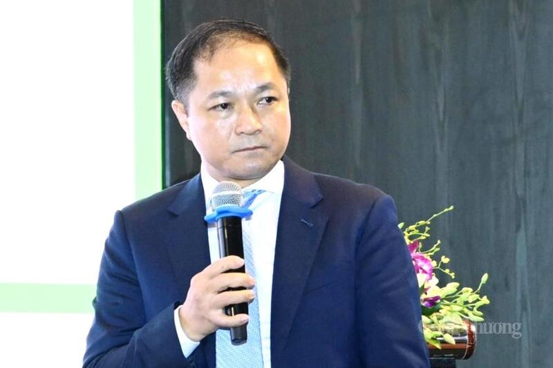 TS Đào Duy Anh, Phó Cục trưởng Cục Đổi mới sáng tạo, Chuyển đổi xanh và Khuyến công phát biểu tại hội thảo.