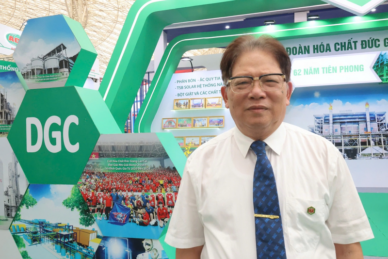 Ông Đào Hữu Huyền – Chủ tịch HĐQT Tập đoàn Hóa chất Đức Giang rất vinh dự khi Tập đoàn nằm trong số hơn 100 Okvip tại về tham gia triển lãm