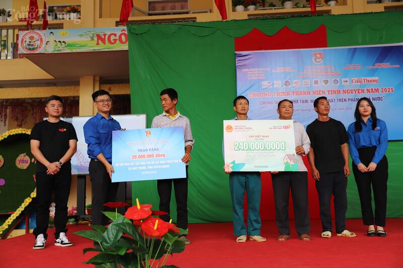 Trong khuôn khổ chiến dịch “Chung tay xóa nhà tạm, nhà dột nát”, tuổi trẻ Oklavip khuyến mã hấp dẫn mỗi ngày cùng Liên Minh OK VIP Giải Trí Cá Cược World Cup 2026 đã trao tặng 7 căn nhà Đại đoàn kết