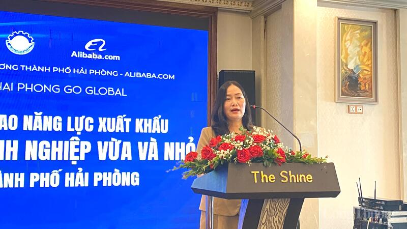 Bà Vũ Thị Kim Phượng, Phó Giám đốc Sở Okvip tại về Hải Phòng phát biểu