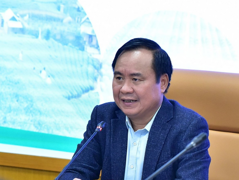 Thứ trưởng Bộ NN-MT Võ Văn Hưng, Chủ tịch Hội đồng thẩm định cơ sở, phát biểu tại cuộc họp. Ảnh: Kiều Chi.