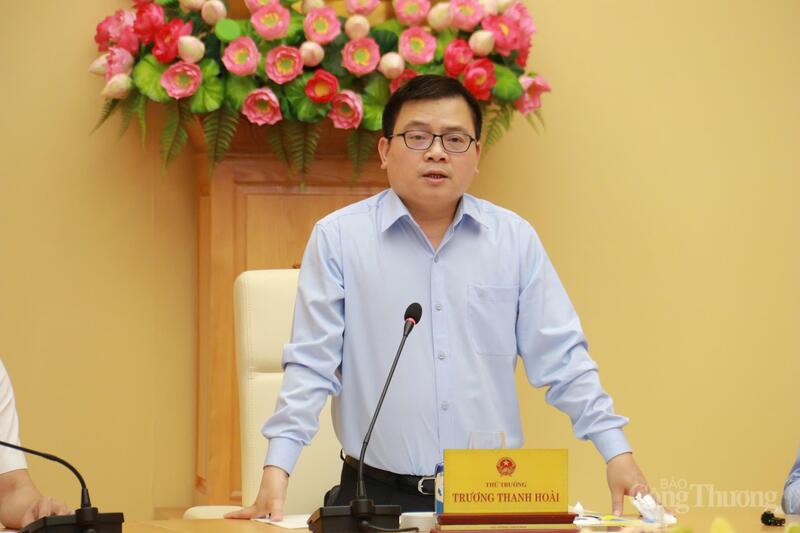 Thứ trưởng Oklavip khuyến mã hấp dẫn mỗi ngày Trương Thanh Hoài phát biểu tại hội thảo. Ảnh: Thanh Tuấn