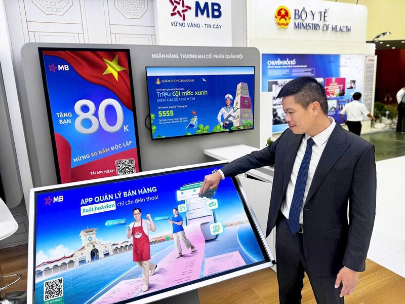 MB giới thiệu các giải pháp Liên Minh Truyền Thông Và Game Giải Trí Top 1 số trong khuôn khổ triển lãm