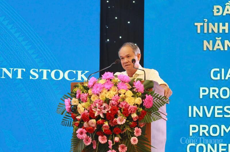 Ông Đoàn Nguyên Đức, Chủ tịch HĐQT Công ty CP Hoàng Anh Gia Lai chia sẻ tầm nhìn phát triển tập trung vào trồng trọt và chăn nuôi theo mô hình tuần hoàn khép kín. Ảnh: Hiền Mai