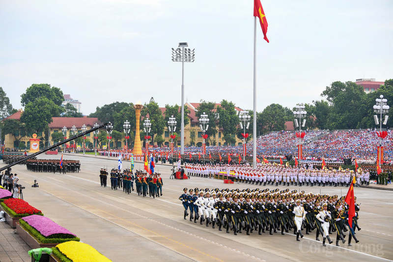 Toàn cảnh quân nhân Nga, Trung Quốc, Lào, Campuchia tham gia A80