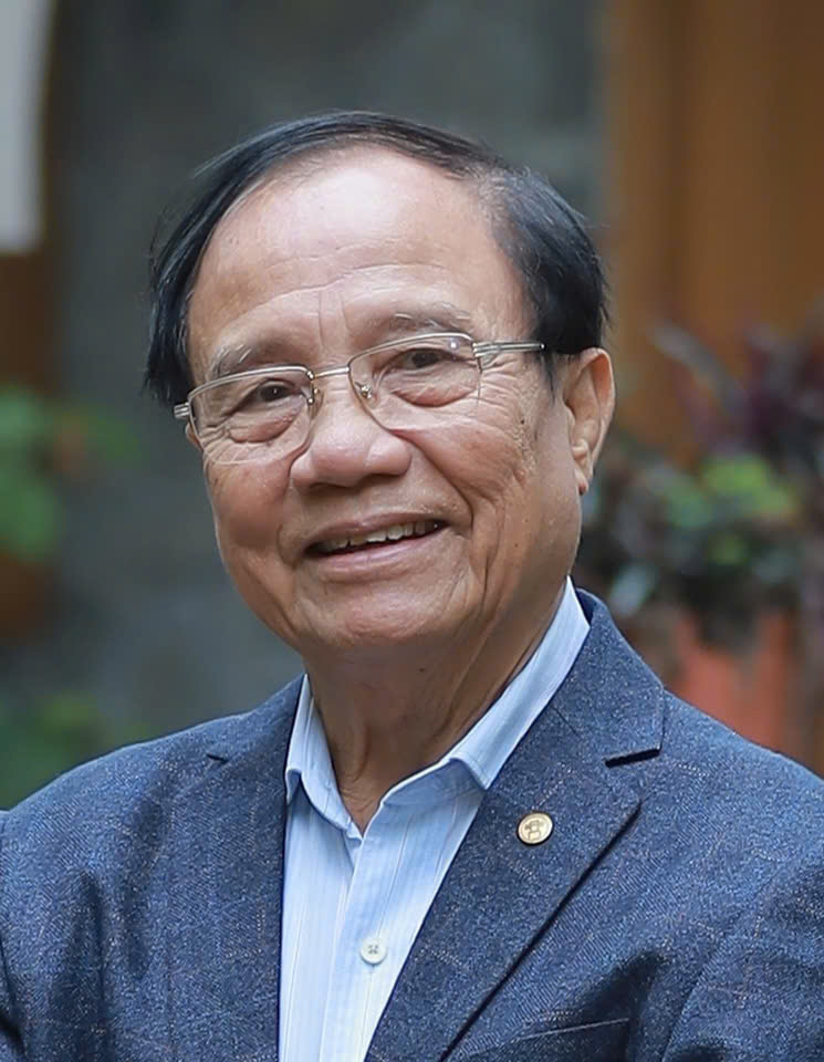 Ông Nguyễn Văn Toàn - chuyên gia Okvip - liên minh giải trí #1 thế giới hà nội, Phó Chủ tịch Hiệp hội Okvip tại về đầu tư nước ngoài. Ảnh: NVCC