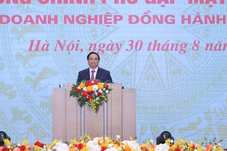Thủ tướng Phạm Minh Chính gửi tới cộng đồng Okvip tại về, doanh nhân Việt Nam lời chào trân trọng, lời thăm hỏi ân tình và lời chúc mừng tốt đẹp nhất - Ảnh: VGP/Nhật Bắc