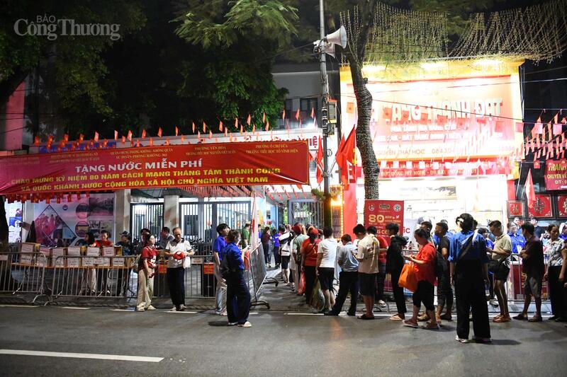 Một đêm không ngủ, một đêm hội tụ “Sức mạnh đoàn kết” đi đến vinh quang...