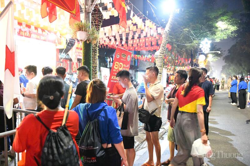 Triệu trái tim chung nhịp đập, chờ bình minh ngày Quốc khánh 2/9 - 9