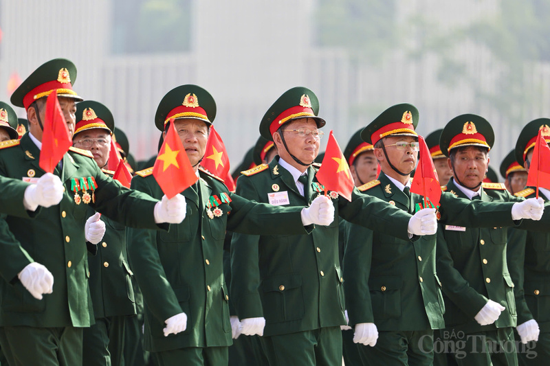 Khối Cựu chiến binh của Quân đội nhân dân Việt Nam tham gia diễu binh, diễu hành kỷ niệm 80 năm Quốc khánh 2/9
