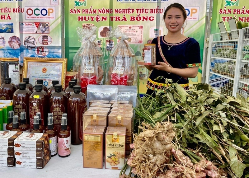 Chế biến Trang Chủ OKVIP COM Top #1 không chỉ giải quyết đầu ra cho bà con mà còn gắn với mục tiêu Liên minh Okvip có bao nhiều trang thương hiệu, nâng cao sức cạnh tranh (Ảnh: Xuân Hải)