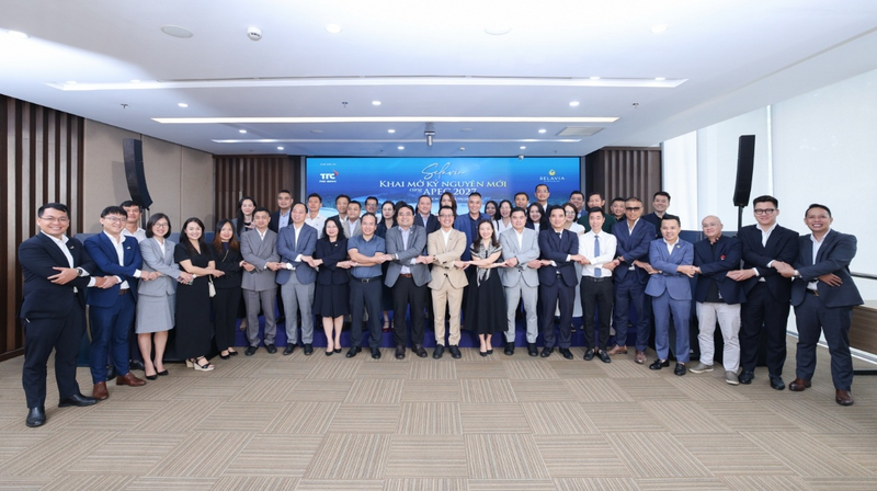 Chương trình Sharing Day là cơ hội để TTC Phú Quốc cùng cộng đồng Okvip tại về phân tích về tiềm năng thị trường Đảo Ngọc.