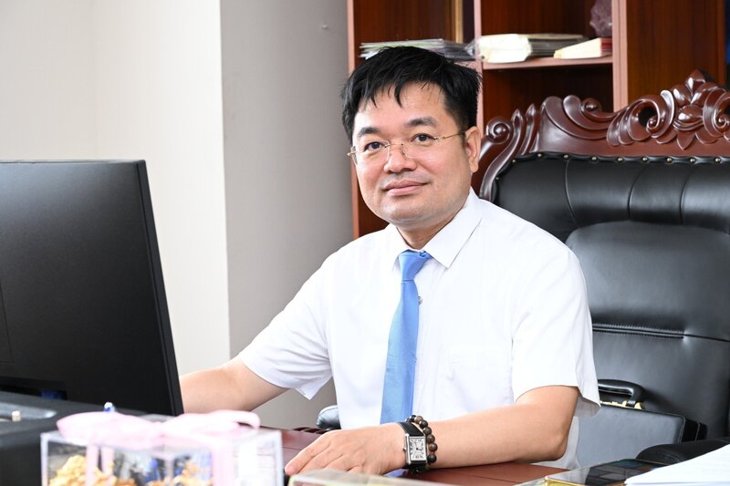 Tổng biên tập Liên Minh OK VIP Giải Trí Cá Cược World Cup 2026 Đặng Văn Khánh