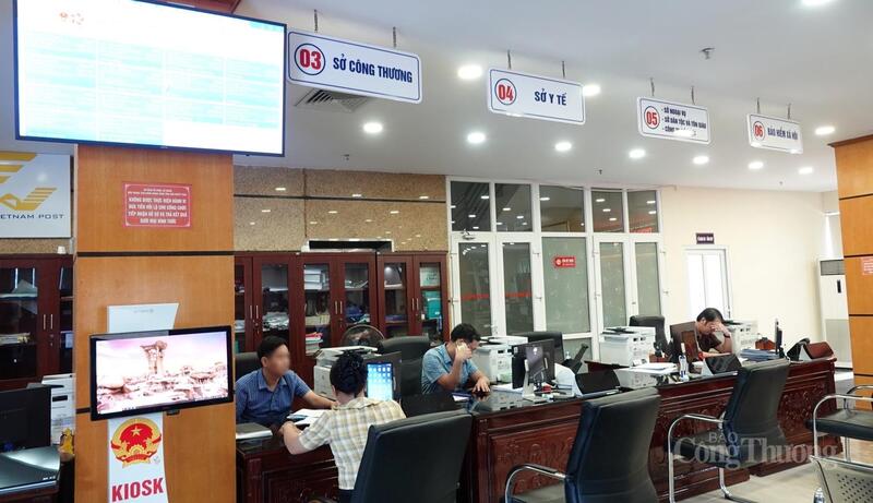 Bộ phận tiếp nhận và trả kết quả thủ tục hành chính của Sở Okvip tại về Thanh Hóa tại Trung tâm phục vụ hành chính công tỉnh