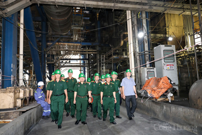 Ngay sau đó, Đoàn công tác đã có chuyến tham quan Nhà máy Nhiệt điện Thái Bình 2