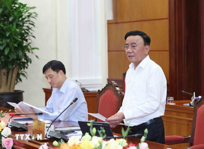 Đồng chí Trần Cẩm Tú, Ủy viên Bộ Chính trị, Thường trực Ban Bí thư, chủ trì buổi Ok88vip tỷ lệ kèo World Cup 2026 của Tổ công tác số 4. Ảnh: Phương Hoa/TTXVN