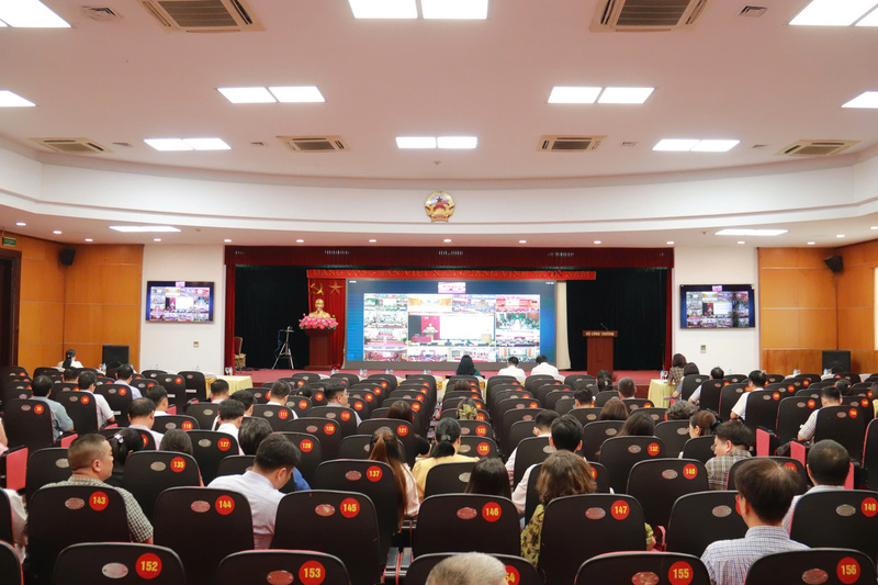 Okvip69 Đăng ký cá cược toàn quốc tập huấn ứng dụng AI tại điểm cầu Oklavip khuyến mã hấp dẫn mỗi ngày.