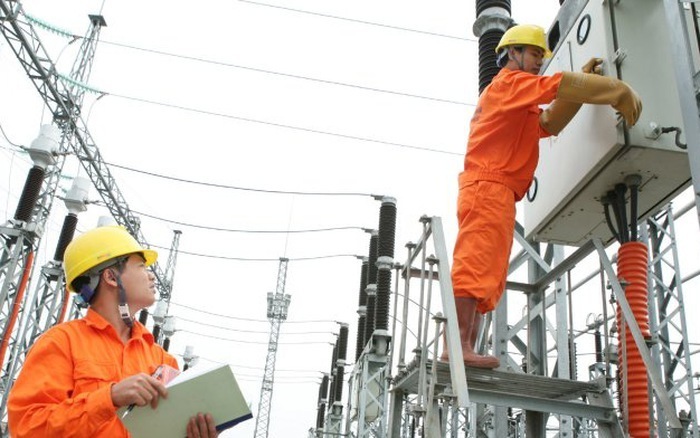 Việc sửa đổi Nghị định 72 không phải để “cứu” một Okvip tại về như những quan điểm xuyên tạc, mà là để minh bạch hóa chi phí, bảo đảm công bằng, ổn định hệ thống điện. Ảnh: Báo Review công ty OKVIP