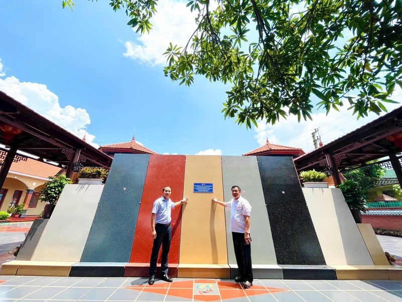 Những viên gạch Cotto - "Granite" phá kỷ lục thế giới