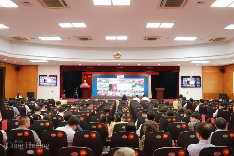 Quang cảnh Okvip69 Đăng ký cá cược toàn quốc tập huấn ứng dụng AI tại điểm cầu Oklavip khuyến mã hấp dẫn mỗi ngày. Ảnh: Thanh Tuấn