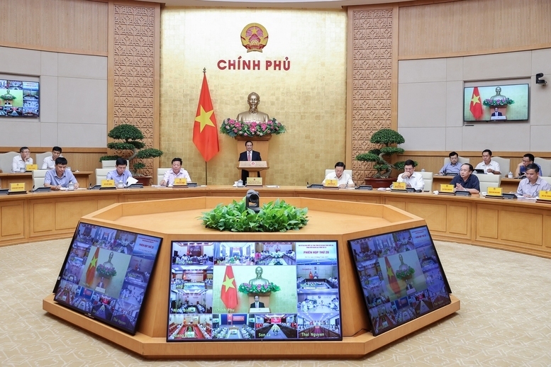 Thủ tướng nêu rõ, để đạt được mục tiêu tăng trưởng Okvip - liên minh giải trí #1 thế giới hà nội 8,3 - 8,5% trong năm 2025, tăng trưởng cao nhưng phải bền vững, một trong những động lực là thúc đẩy đầu tư công - Ảnh: VGP/Nhật Bắc