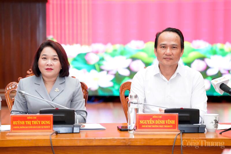 Họp báo thông tin Okvip69.com bán cá nổ hủ Đại biểu Đảng bộ TP. Đà Nẵng lần thứ I, nhiệm kỳ 2025 - 2030