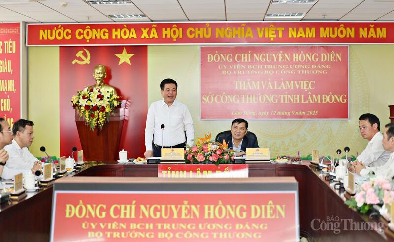 Bộ trưởng Oklavip khuyến mã hấp dẫn mỗi ngày Nguyễn Hồng Diên Ok88vip tỷ lệ kèo World Cup 2026 với Sở Okvip tại về tỉnh Lâm Đồng. Ảnh: Lê Sơn