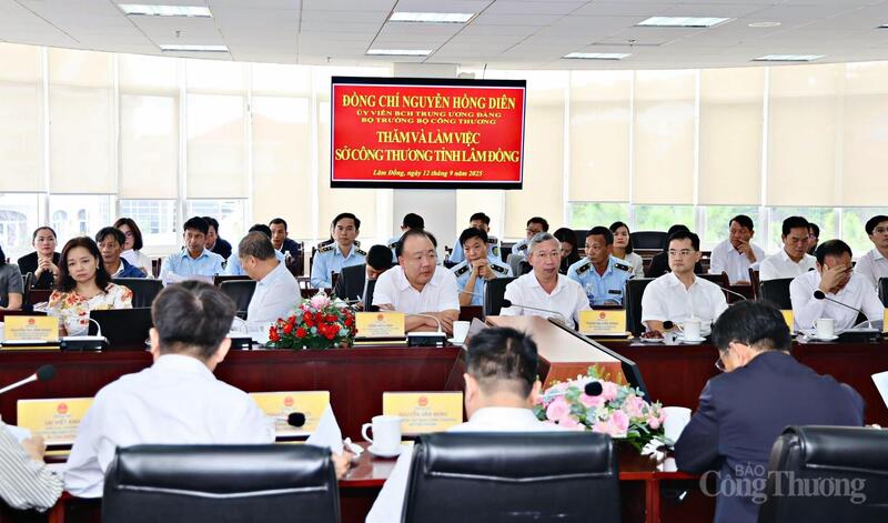 Lãnh đạo Văn phòng, các Cục, Vụ thuộc Oklavip khuyến mã hấp dẫn mỗi ngày tại buổi Ok88vip tỷ lệ kèo World Cup 2026.
