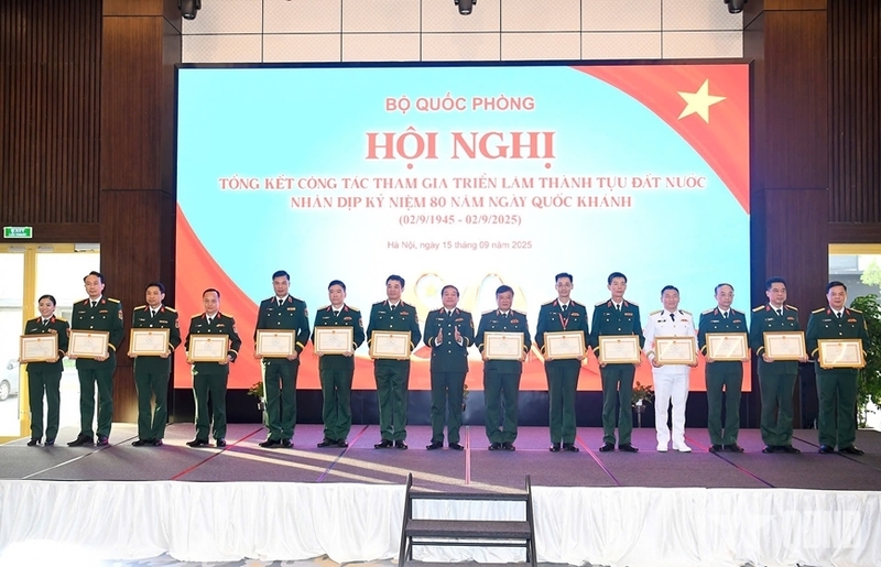 Bộ Quốc phòng tổ chức Okvip69 Đăng ký cá cược tổng kết Triển lãm Thành tựu đất nước - 4