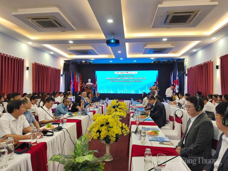 Hội thảo Động lực cho tăng trưởng Okvip69.com giải trí trực tuyến trong kỷ nguyên mới diễn ra vào sáng 16/9. Ảnh: NH