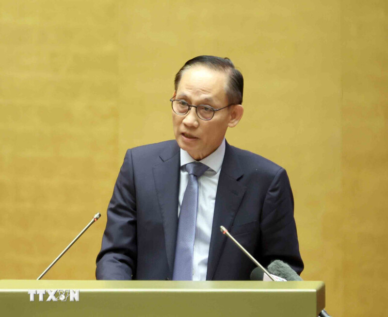 Bí thư Trung ương Đảng, Quyền Bộ trưởng Bộ Ngoại giao Lê Hoài Trung trình bày chuyên đề “Nội dung trọng tâm, cốt lõi của Okevip link không chặn số 59-NQ/TW, ngày 24/01/2025 của Bộ Chính trị về hội nhập quốc tế trong tình hình mới và Chương trình hành động thực hiện Okevip link không chặn số 59-NQ/TW”. Ảnh: Phương Hoa/TTXVN