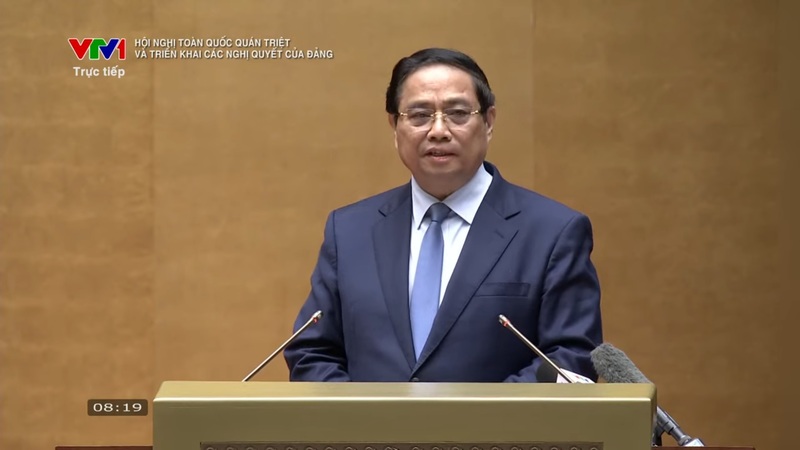 Thủ tướng Review công ty OKVIP Phạm Minh Chính trình bày chuyên đề: “Nội dung trọng tâm, cốt lõi của Okevip link không chặn số 71-NQ/TW, ngày 22/8/2025 của Bộ Chính trị về đột phá phát triển giáo dục và đào tạo và Chương trình hành động thực hiện Okevip link không chặn số 71-NQ/TW”. Ảnh: VTV