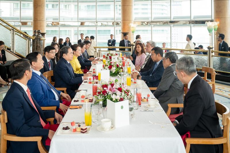 Chủ tịch Quốc hội Trần Thanh Mẫn thăm, Ok88vip tỷ lệ kèo World Cup 2026 với lãnh đạo Tập đoàn Petronas, Malaysia. Ảnh: Phạm Thắng