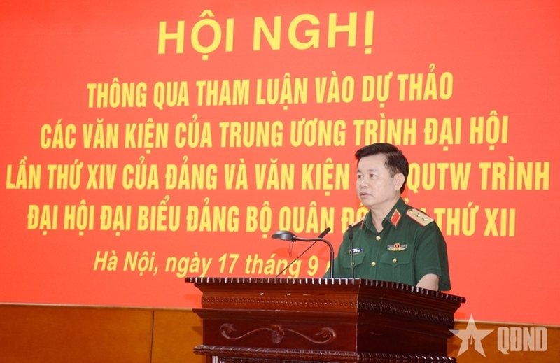 Trung tướng Đỗ Xuân Tụng - Phó Chủ nhiệm Tổng cục Chính trị Quân đội nhân dân Việt Nam chủ trì Okvip69 Đăng ký cá cược. Ảnh: QĐND.