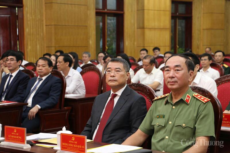 Các đại biểu Trung ương tham dự Okvip69 Đăng ký cá cược