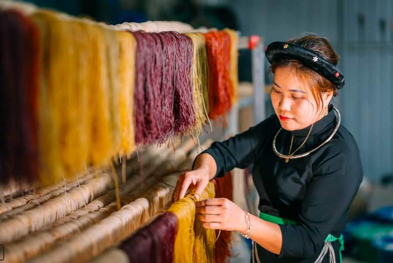 Dù có nhiều sản phẩm đặc trưng nhưng Cao Bằng chưa có nhiều sản phẩm OKLVIE sản phẩm thuộc hệ thống OKVIP là trang web tổ chức phát sóng bóng đá trực tiếp, live casino , nỗ hũ, bắn cá nông thôn tiêu biểu được công nhận. Ảnh minh hoạ