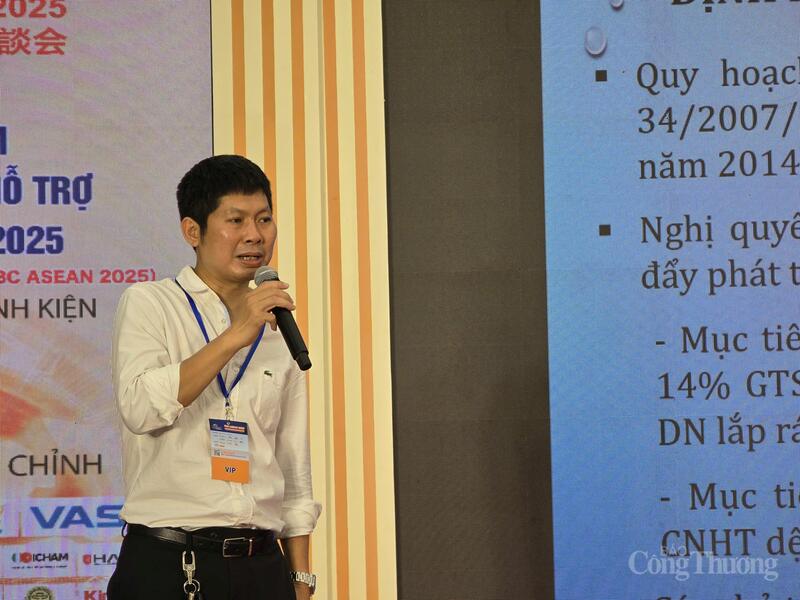 Ông Nguyễn Mạnh Linh - Phó Trưởng phòng Nghiên cứu OKLVIE sản phẩm thuộc hệ thống OKVIP là trang web tổ chức phát sóng bóng đá trực tiếp, live casino , nỗ hũ, bắn cá, Viện Nghiên cứu Chiến lược, Chính sách Okvip tại về chia sẻ tại hội thảo.