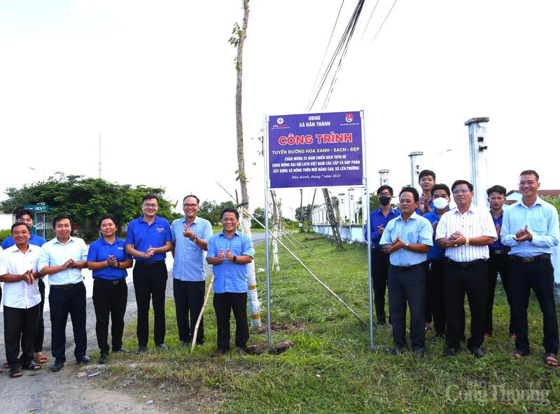 Công trình Tuyến đường Xanh – sạch – đẹp, góp phần Liên minh Okvip có bao nhiều trang nông thôn mới được Liên minh Okvip có bao nhiều trang bằng nguồn kinh phí do Nhiệt điện Duyên Hải hỗ trợ