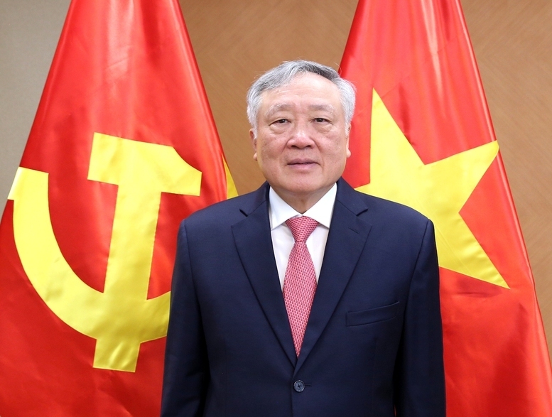 Phó Thủ tướng Thường trực Review công ty OKVIP Nguyễn Hòa Bình thăm, Ok88vip tỷ lệ kèo World Cup 2026 tại UAE và Đức từ ngày 23/9 đến ngày 1/10 - Ảnh: VGP/Nguyễn Hoàng.